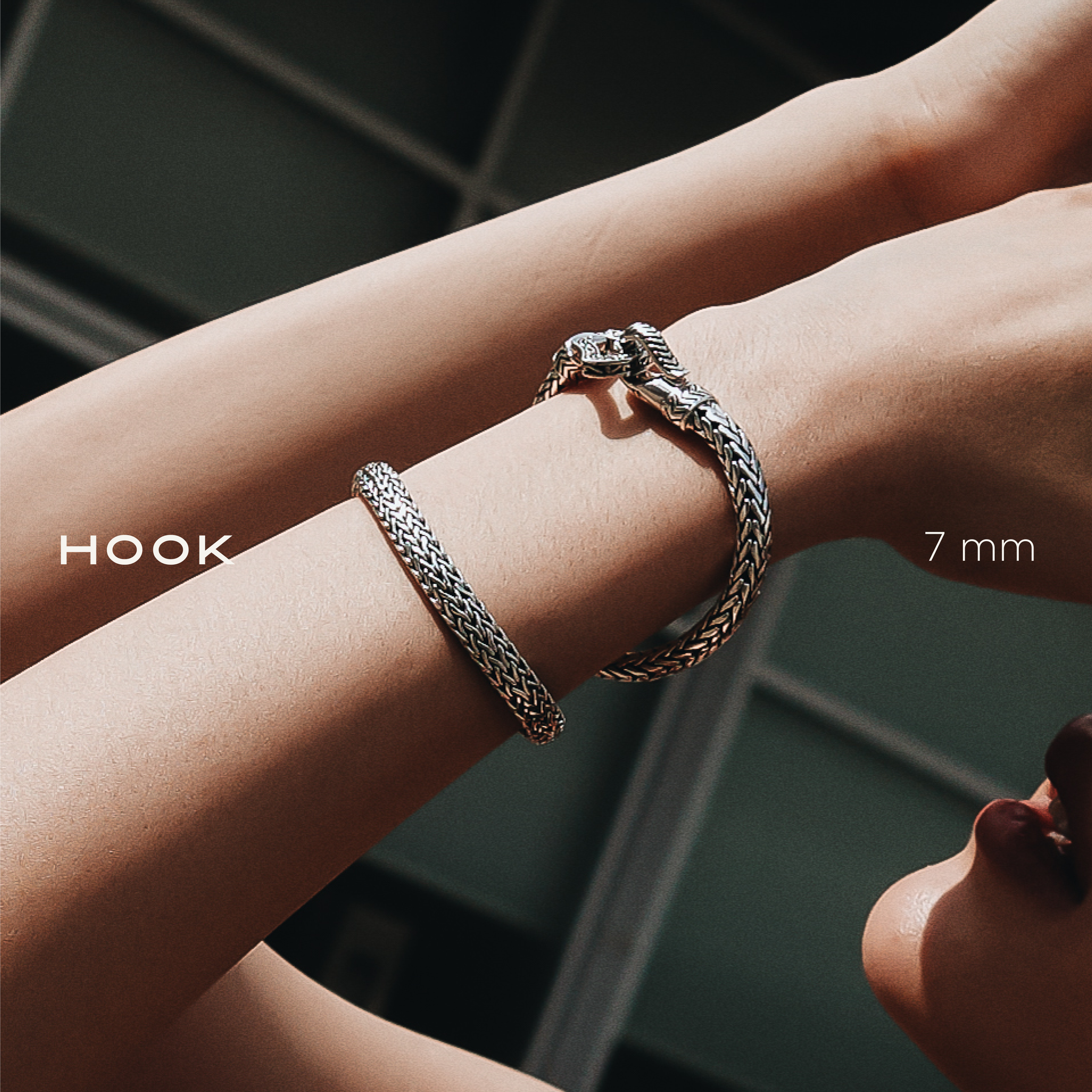 Hook  Vintage Chain Sterling Silver Bracelet 7mm. 8in- Ryan Christian