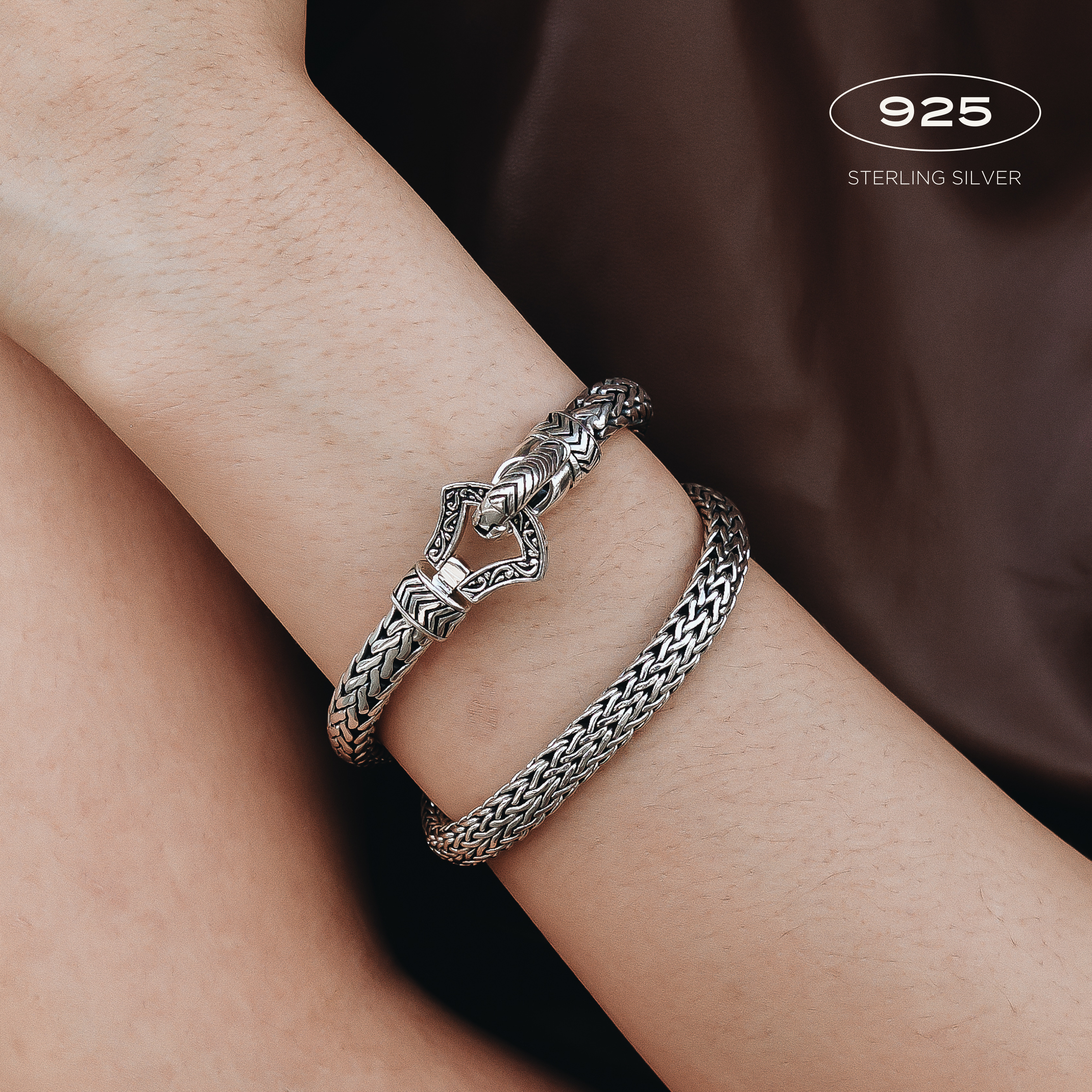 Hook Vintage Chain Sterling Silver Bracelet 7mm. 7in- Ryan Christian