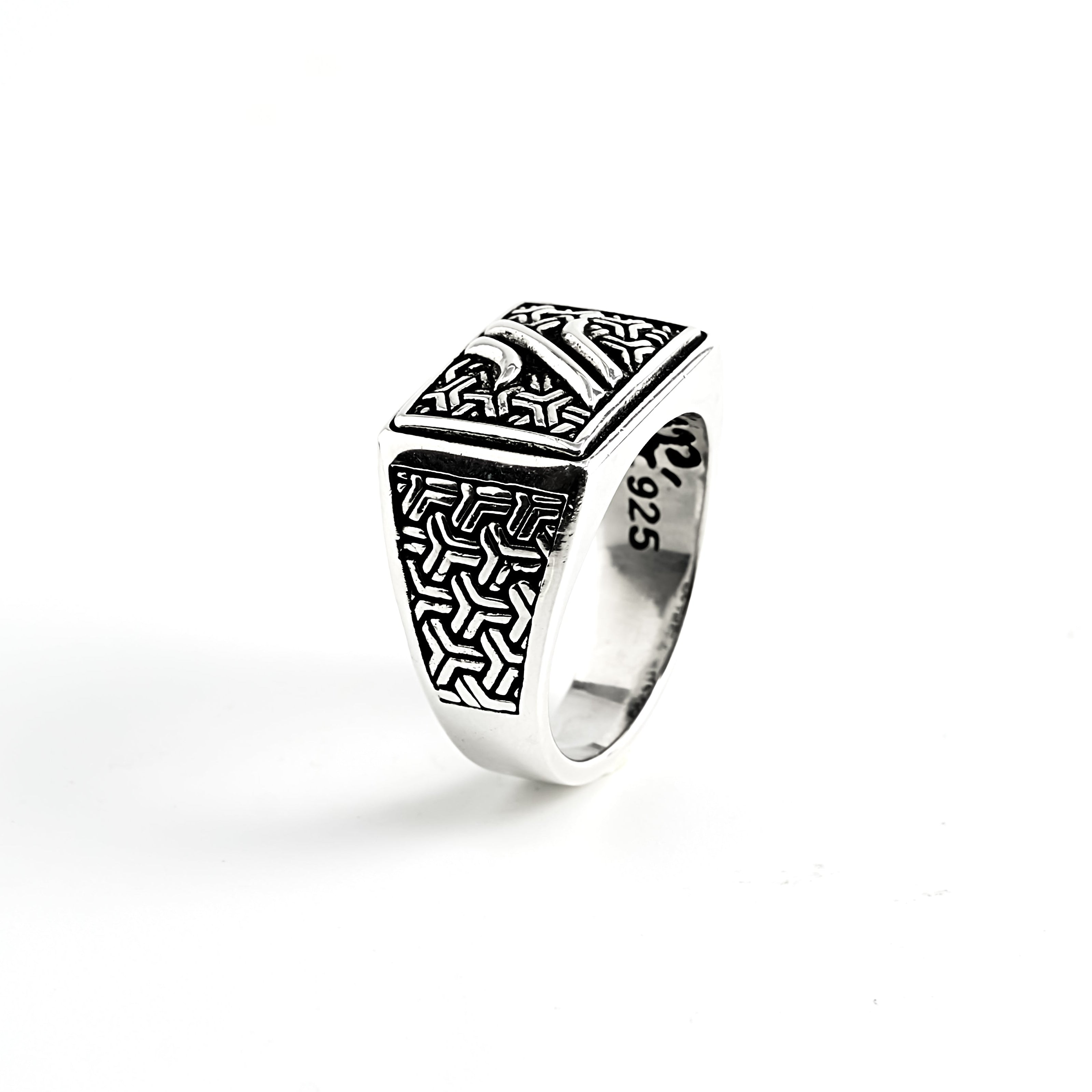 Omni Ring - Ryan Christian