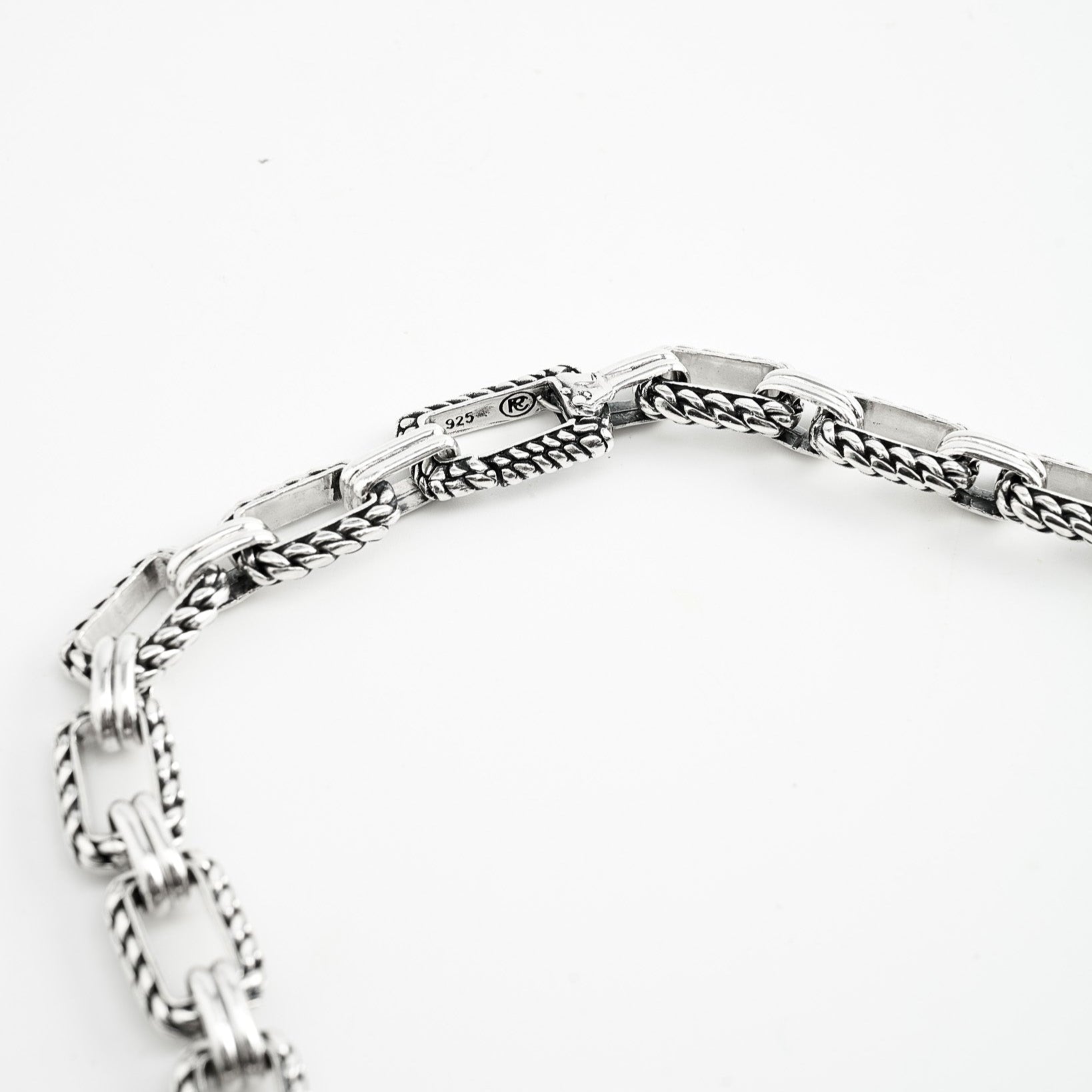 Aria Link Chain - Ryan Christian